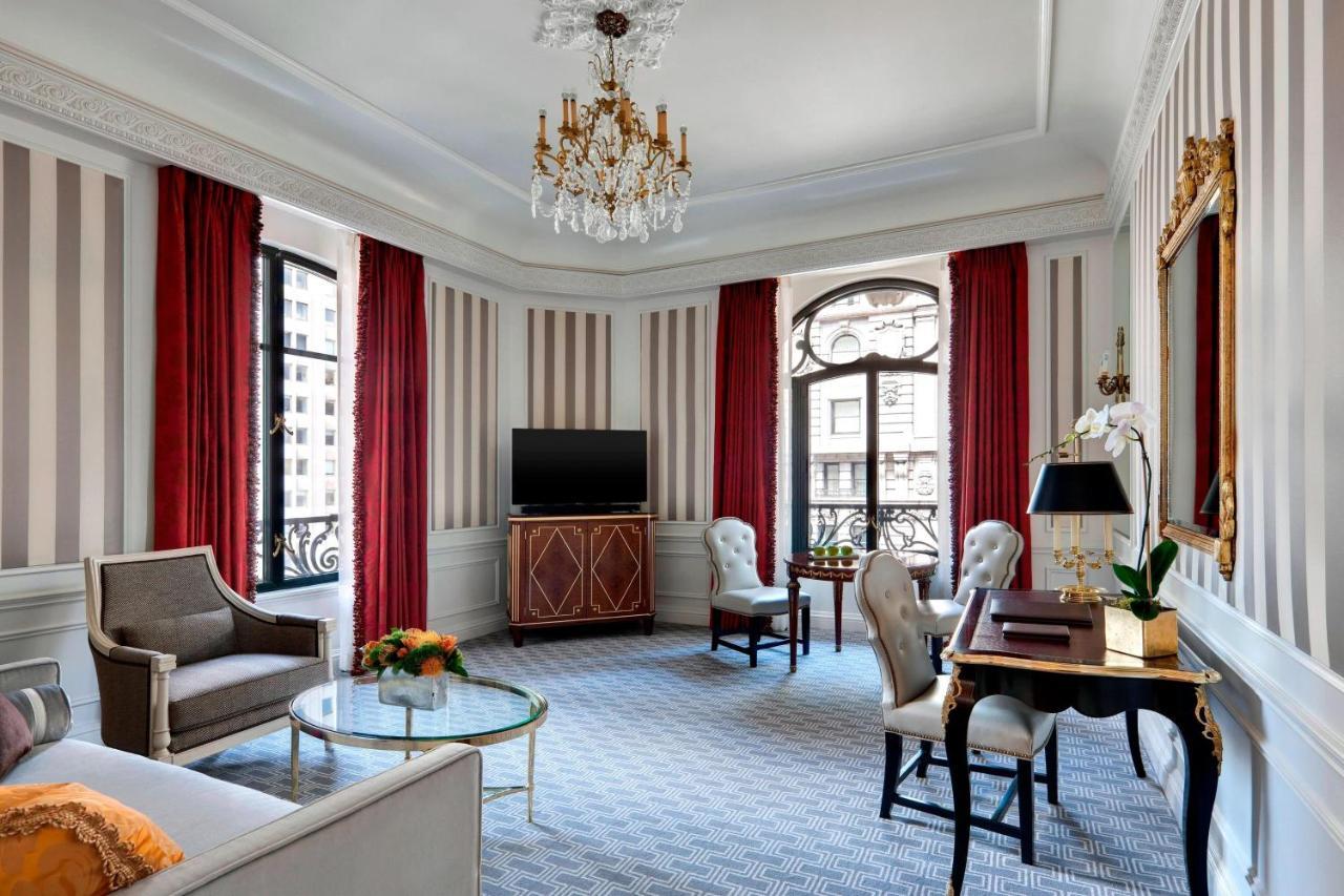 The St. Regis New York Hotel Buitenkant foto