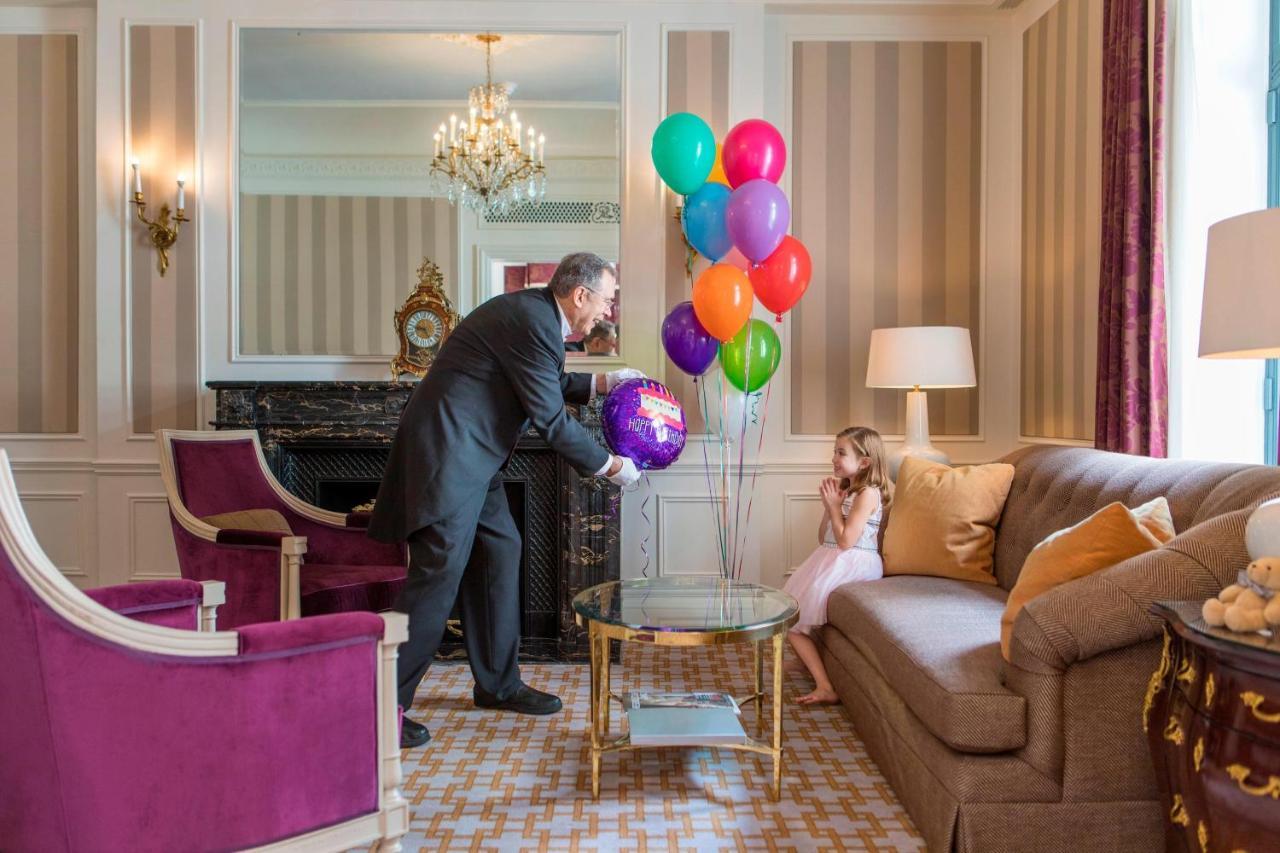 The St. Regis New York Hotel Buitenkant foto